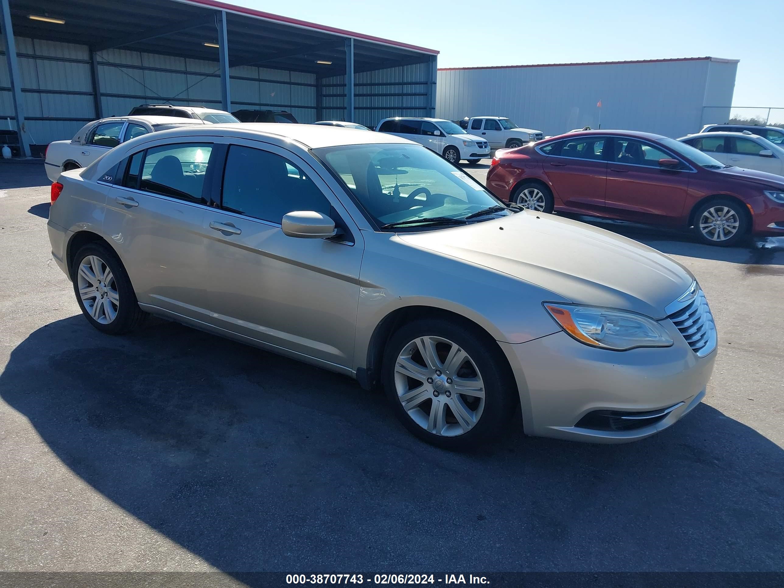 CHRYSLER 200 2013 1c3ccbab4dn648261