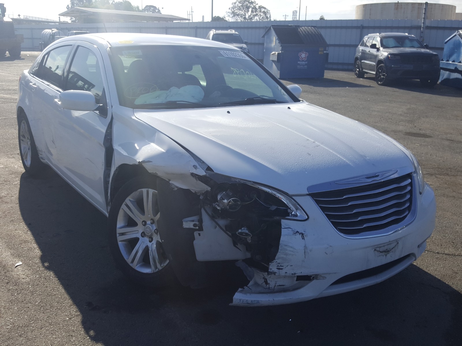 CHRYSLER 200 LX 2013 1c3ccbab4dn669255