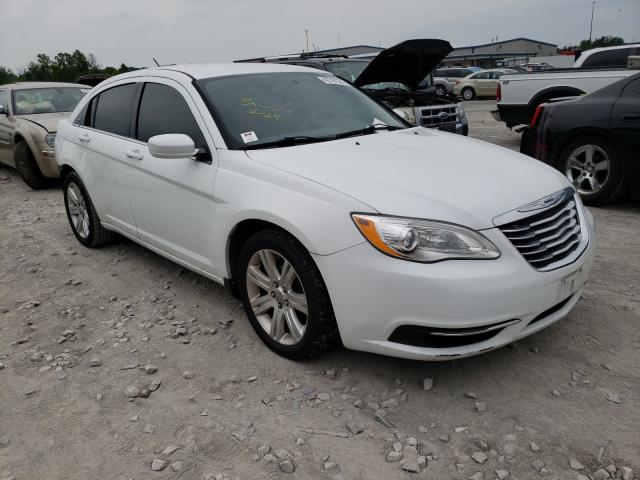 CHRYSLER 200 LX 2013 1c3ccbab5dn640122