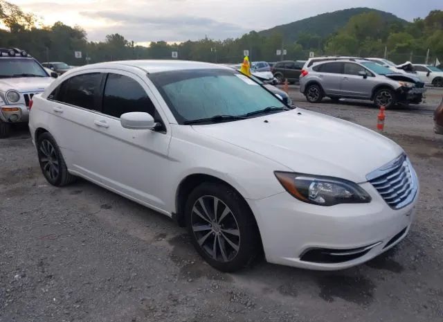 CHRYSLER 200 2013 1c3ccbab5dn640458