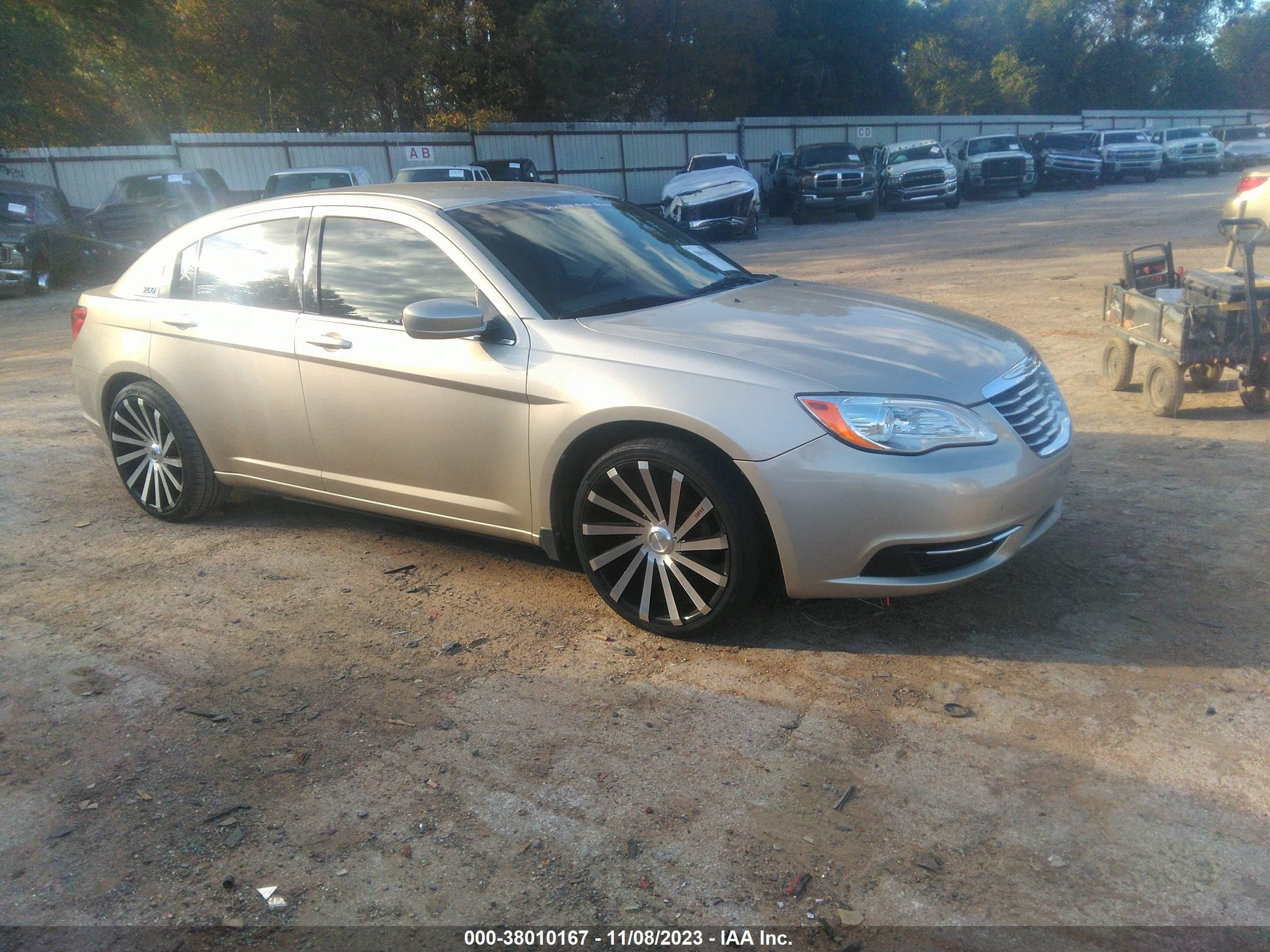 CHRYSLER 200 2013 1c3ccbab6dn762777