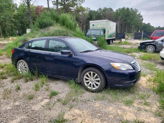 CHRYSLER 200 2014 1c3ccbab6en141816