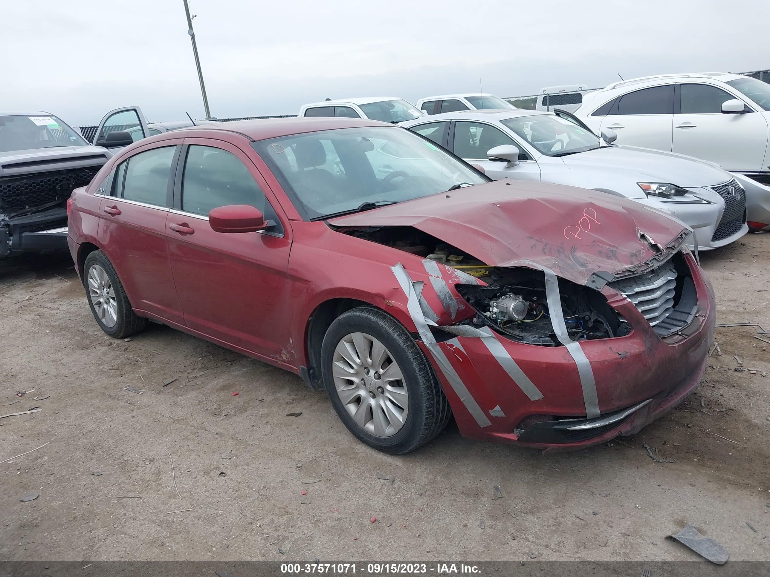 CHRYSLER 200 2013 1c3ccbab8dn606529