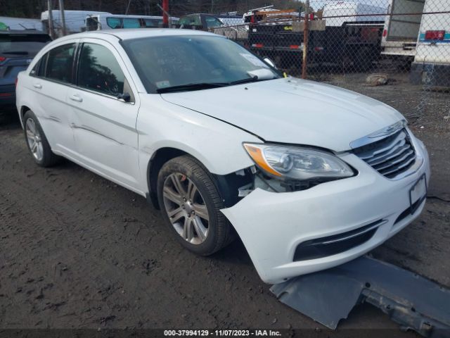 CHRYSLER 200 2014 1c3ccbab8en208139