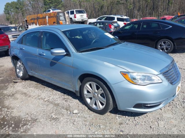 CHRYSLER 200 2013 1c3ccbabxdn669406