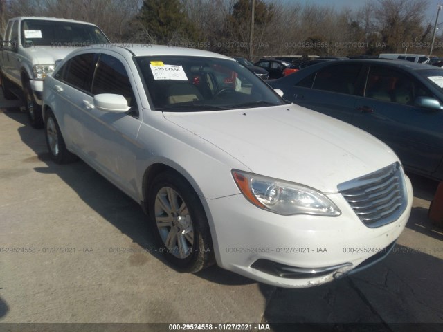 CHRYSLER 200 2013 1c3ccbabxdn697805