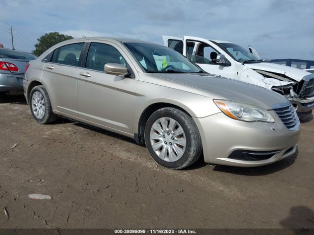 CHRYSLER 200 2013 1c3ccbag2dn724104