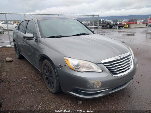 CHRYSLER 200 2013 1c3ccbag8dn727458