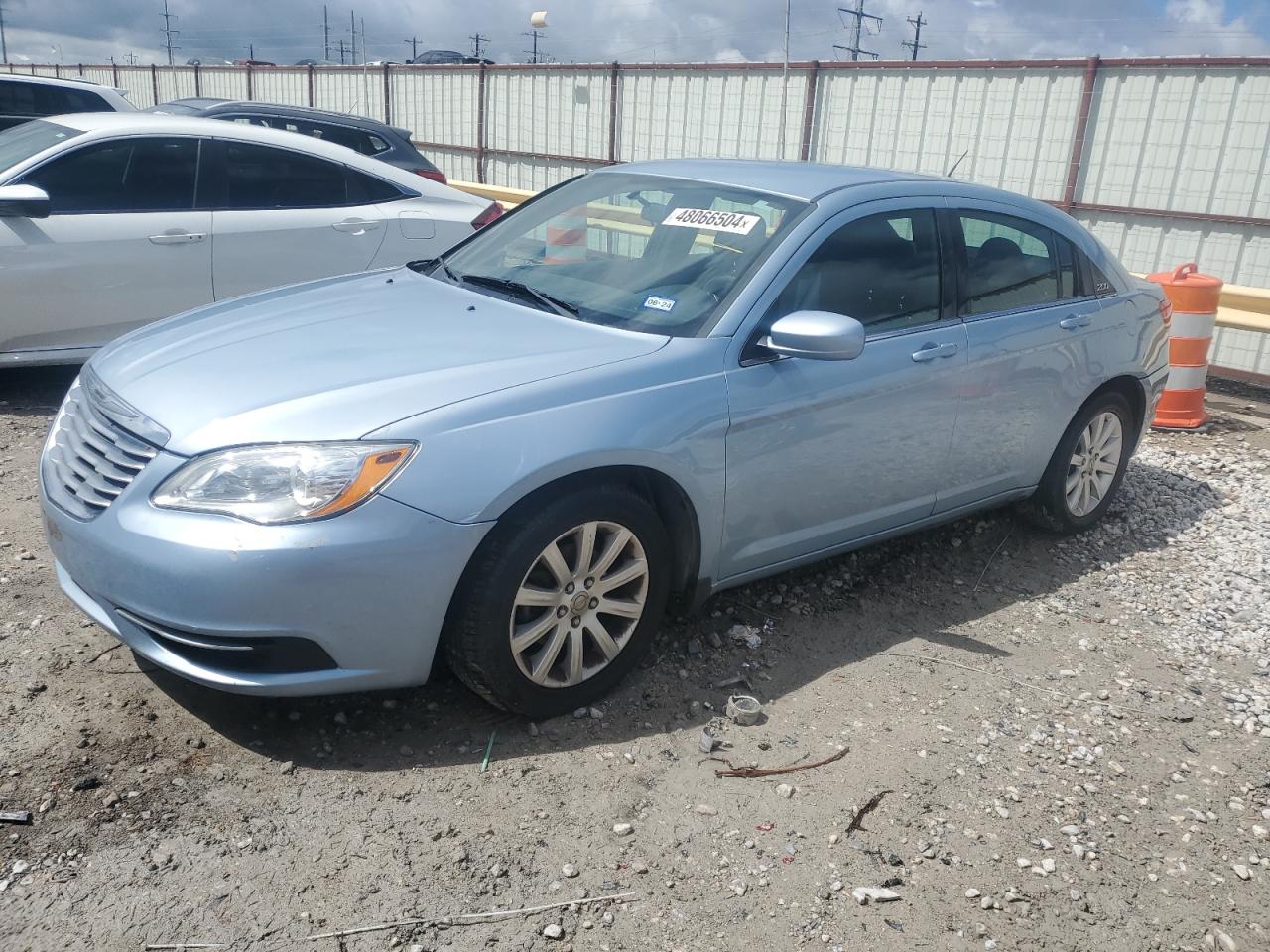 CHRYSLER 200 2013 1c3ccbbb0dn554344