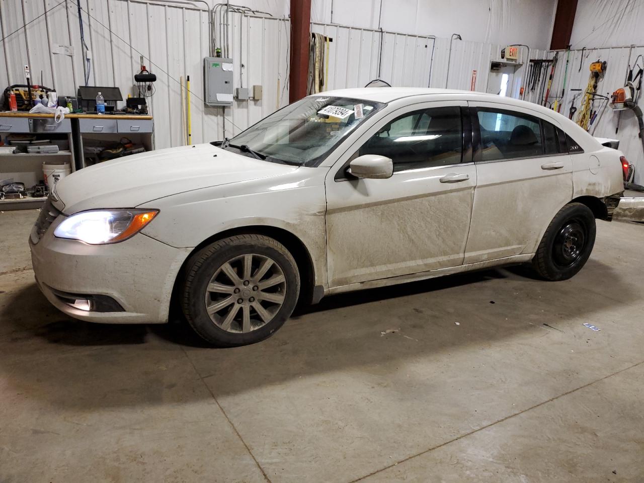 CHRYSLER 200 2013 1c3ccbbb0dn646358