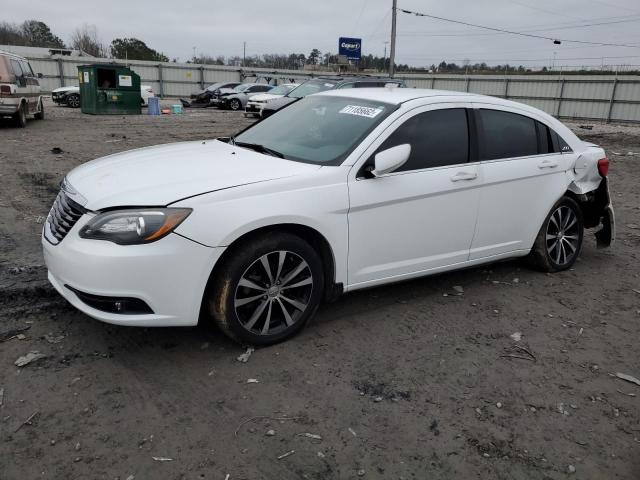 CHRYSLER 200 TOURIN 2013 1c3ccbbb0dn651656