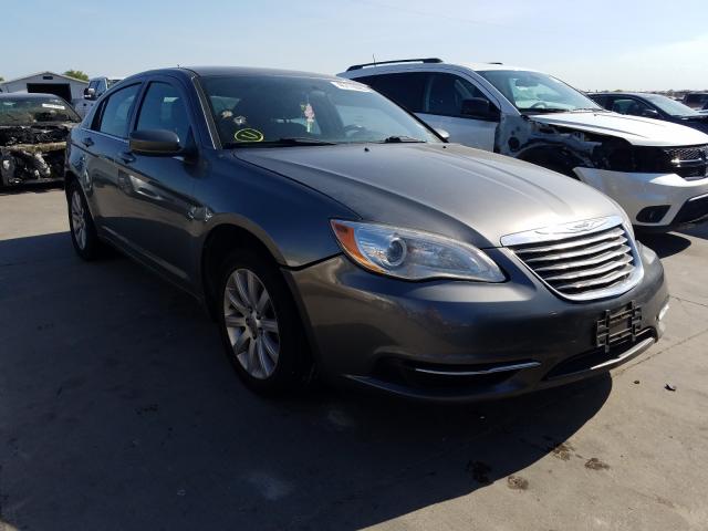 CHRYSLER 200 TOURIN 2013 1c3ccbbb0dn669008