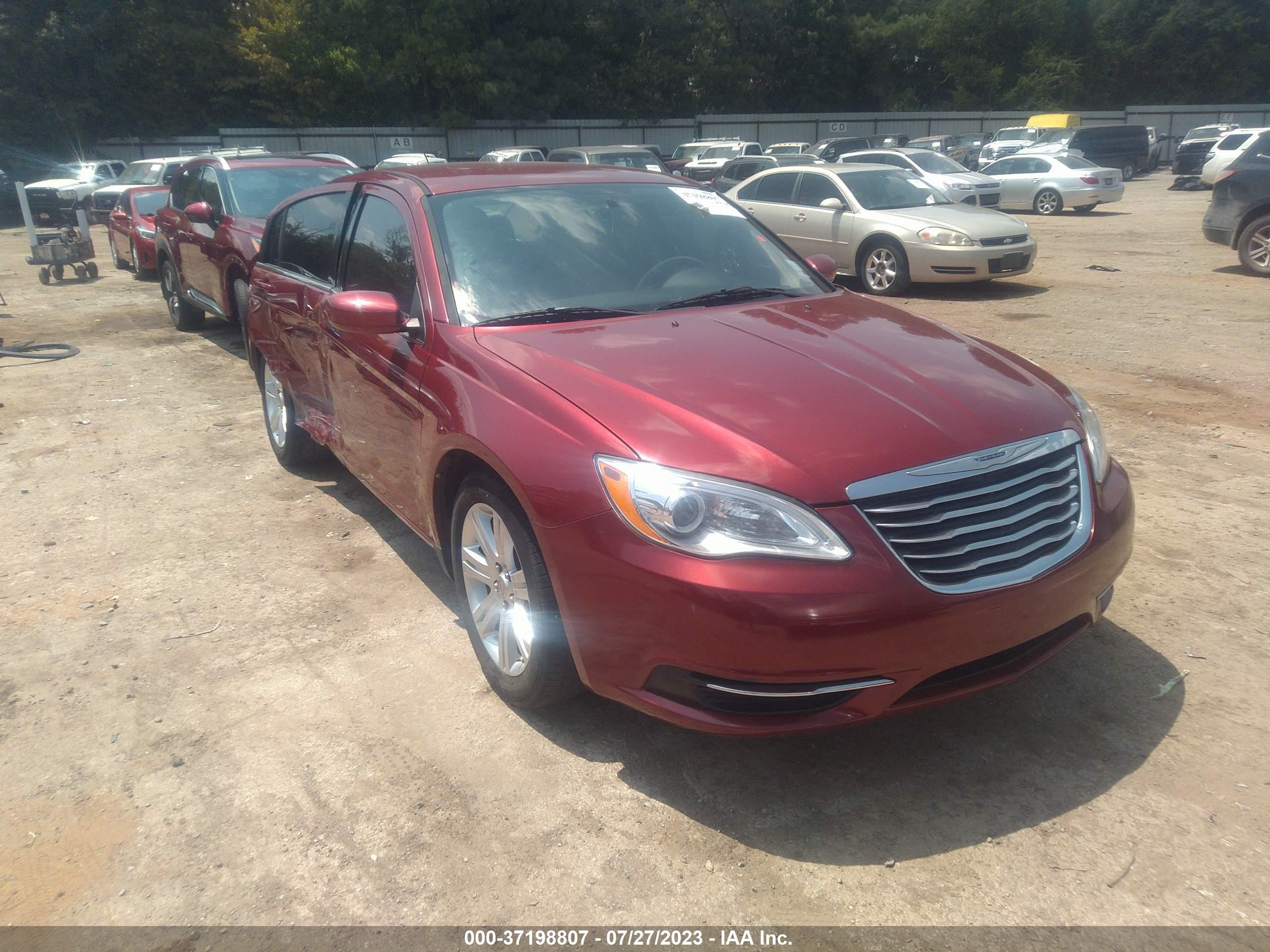 CHRYSLER 200 2013 1c3ccbbb0dn679277