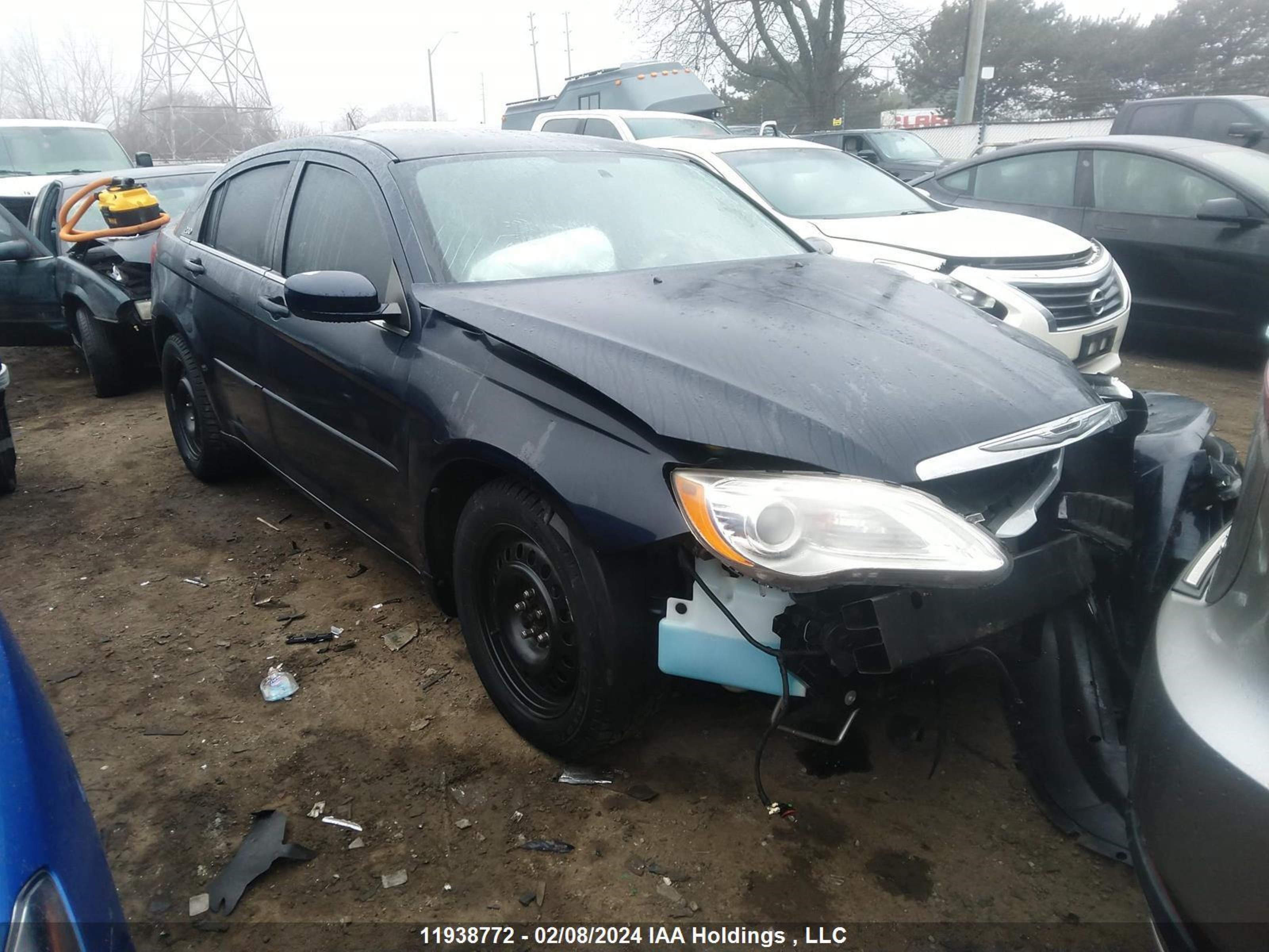 CHRYSLER 200 2013 1c3ccbbb0dn713623