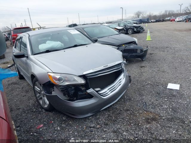 CHRYSLER 200 2013 1c3ccbbb0dn732270