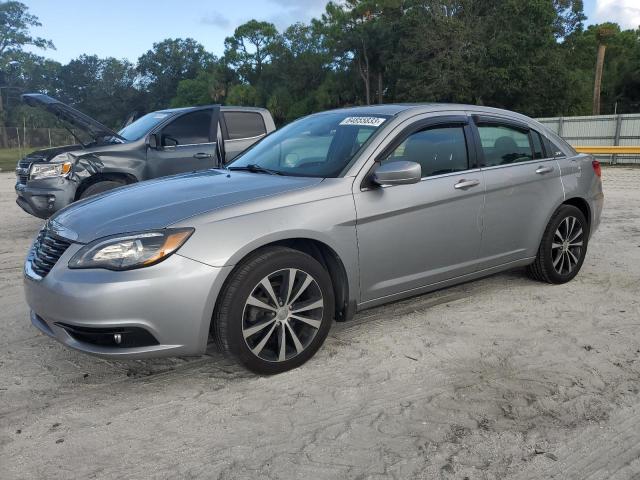 CHRYSLER 200 TOURIN 2013 1c3ccbbb0dn745763