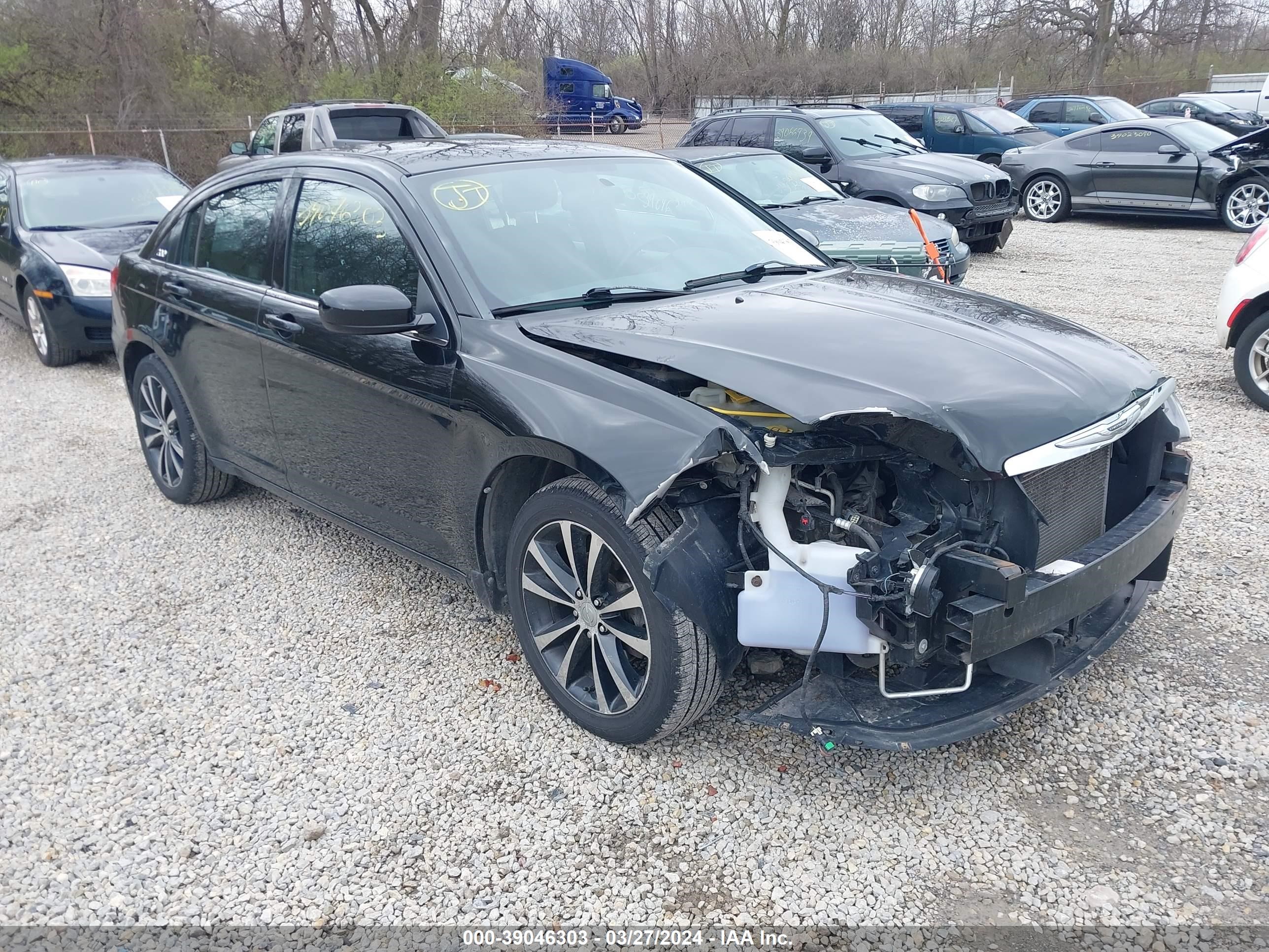 CHRYSLER 200 2013 1c3ccbbb1dn583450