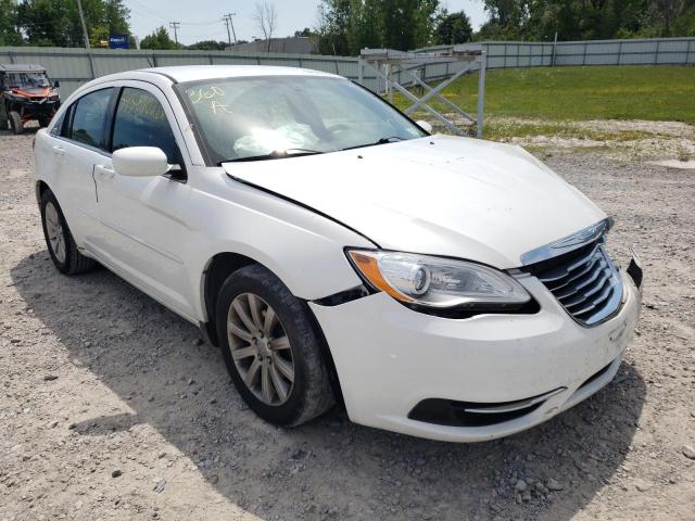 CHRYSLER 200 TOURIN 2013 1c3ccbbb1dn678848