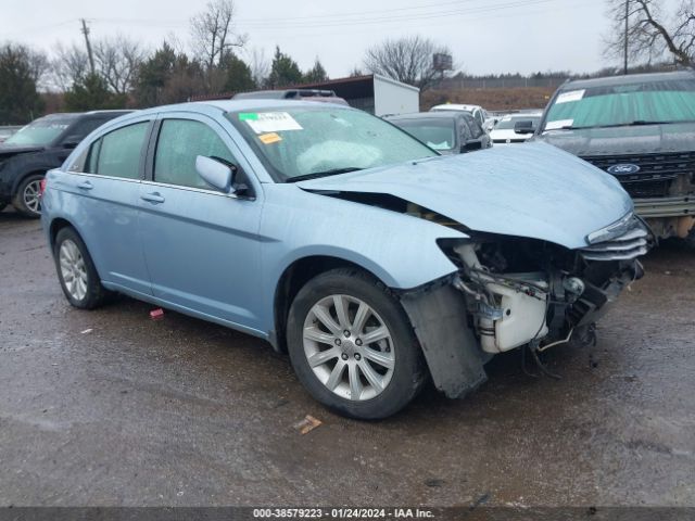 CHRYSLER 200 2013 1c3ccbbb1dn745142