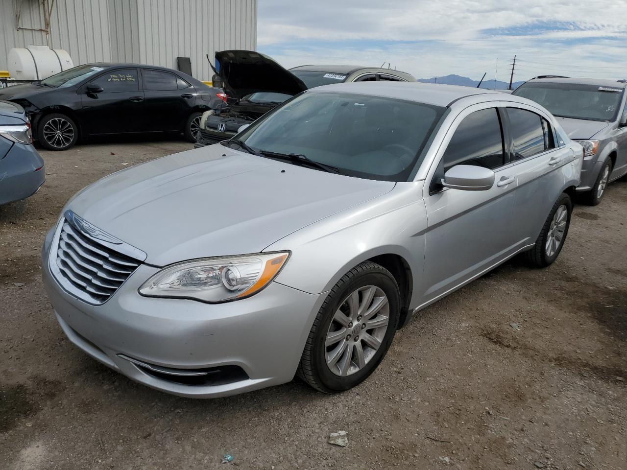 CHRYSLER 200 2012 1c3ccbbb2cn298626