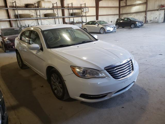 CHRYSLER 200 TOURIN 2013 1c3ccbbb2dn570383