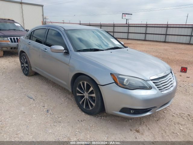 CHRYSLER 200 2013 1c3ccbbb2dn745764