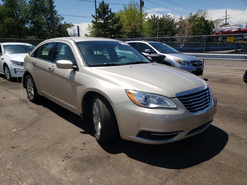 CHRYSLER 200 TOURIN 2014 1c3ccbbb2en131802