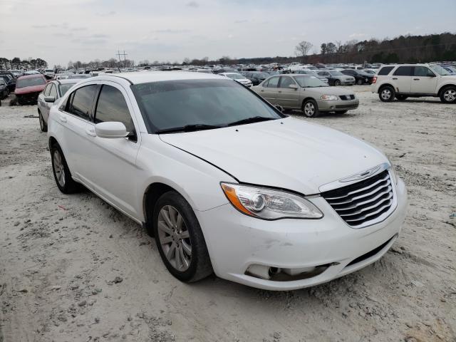 CHRYSLER 200 TOURIN 2014 1c3ccbbb2en165089