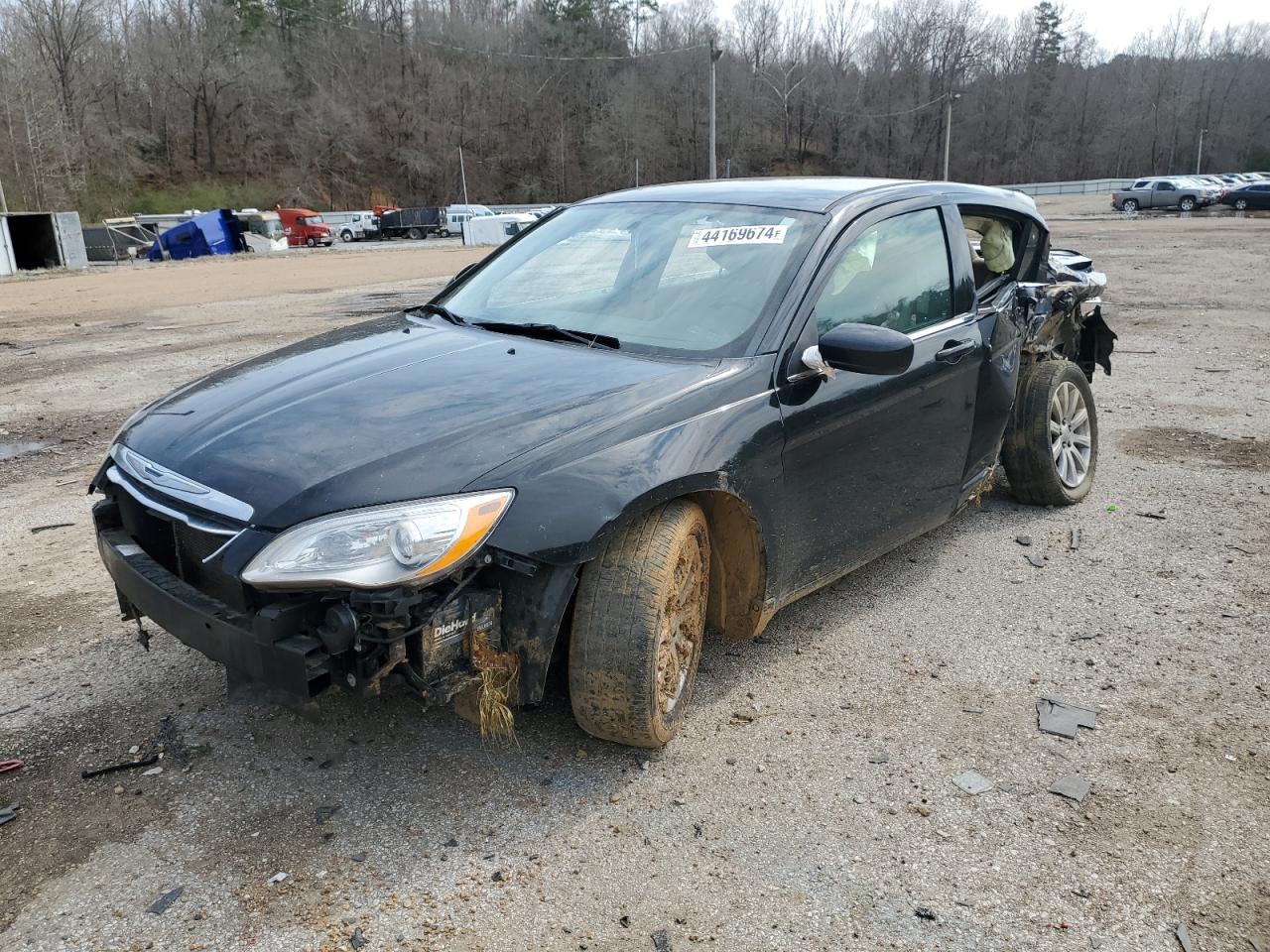 CHRYSLER 200 2014 1c3ccbbb2en172432