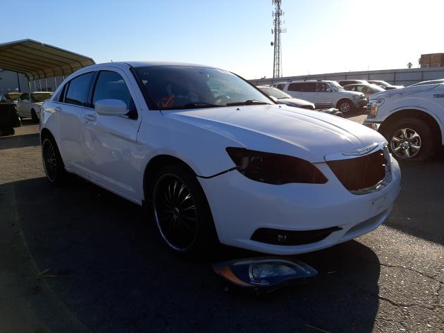 CHRYSLER 200 TOURIN 2013 1c3ccbbb3dn500911