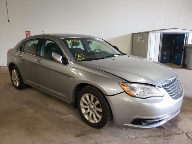 CHRYSLER 200 TOURIN 2013 1c3ccbbb3dn513030