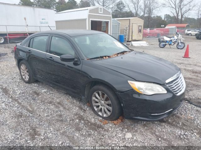 CHRYSLER 200 2013 1c3ccbbb3dn584051