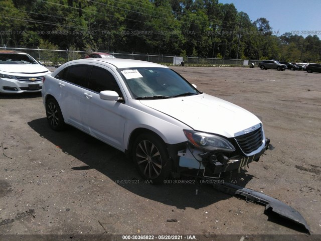 CHRYSLER 200 2013 1c3ccbbb3dn651313