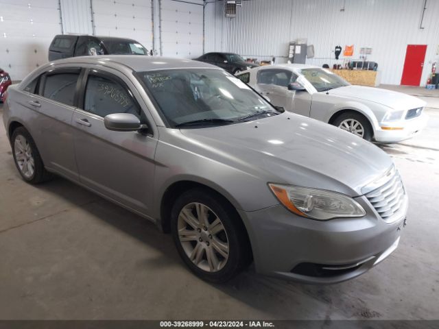 CHRYSLER 200 2013 1c3ccbbb3dn695327