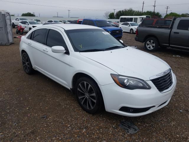 CHRYSLER 200 TOURIN 2013 1c3ccbbb3dn699247