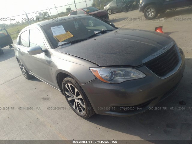 CHRYSLER 200 2013 1c3ccbbb4dn571020