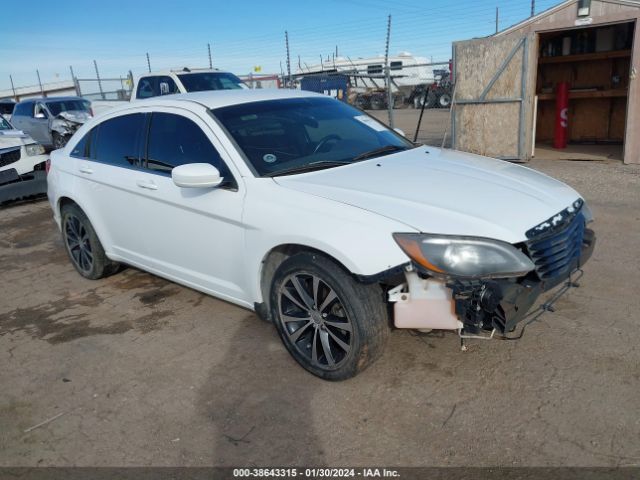 CHRYSLER 200 2013 1c3ccbbb4dn574497