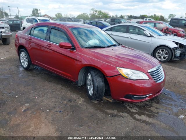 CHRYSLER 200 2013 1c3ccbbb4dn584589