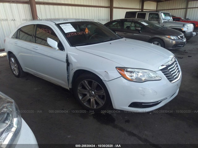 CHRYSLER 200 2013 1c3ccbbb4dn611824