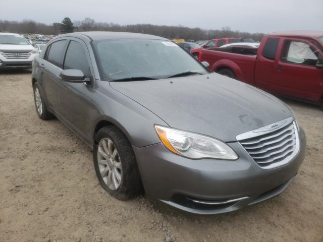 CHRYSLER 200 TOURIN 2013 1c3ccbbb4dn679427