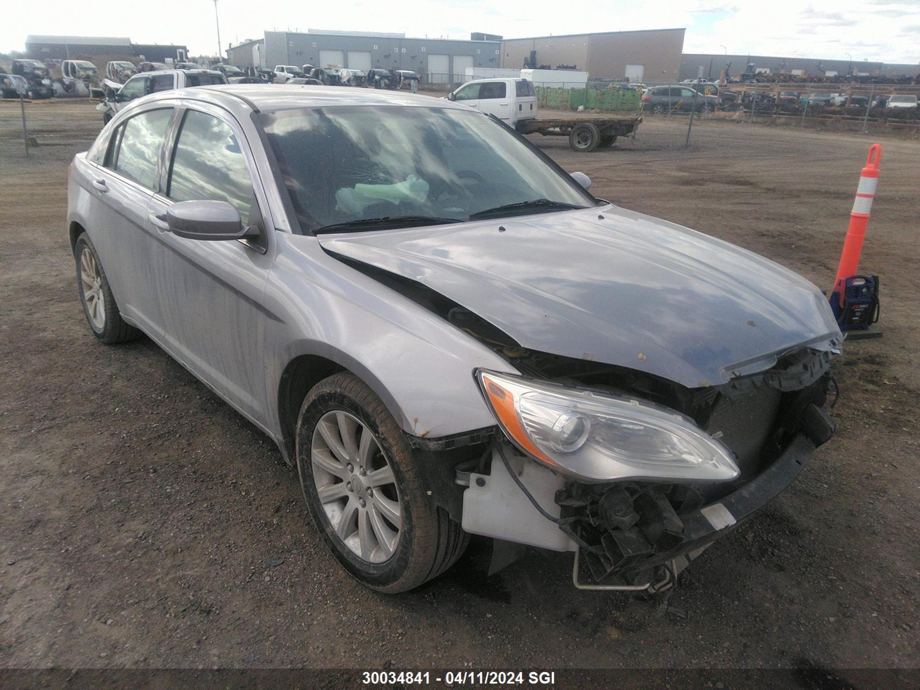 CHRYSLER 200 2014 1c3ccbbb4en100700