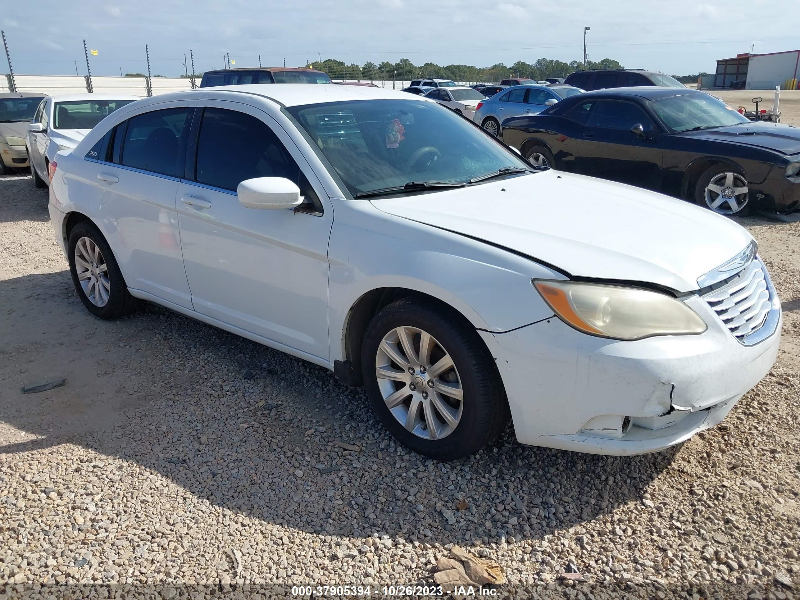 CHRYSLER 200 2012 1c3ccbbb5cn330209