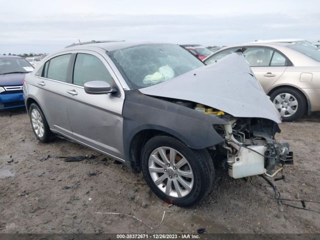 CHRYSLER 200 2013 1c3ccbbb5dn533943