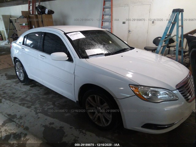 CHRYSLER 200 2013 1c3ccbbb5dn656674