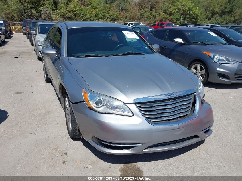 CHRYSLER 200 2013 1c3ccbbb5dn770836