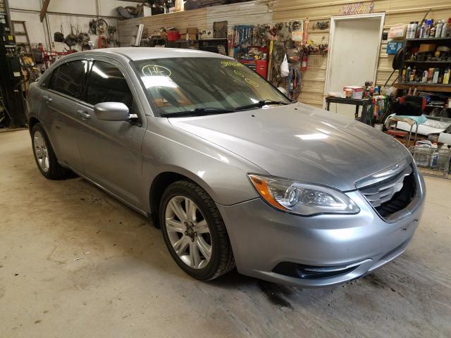 CHRYSLER 200 TOURIN 2013 1c3ccbbb6dn510140