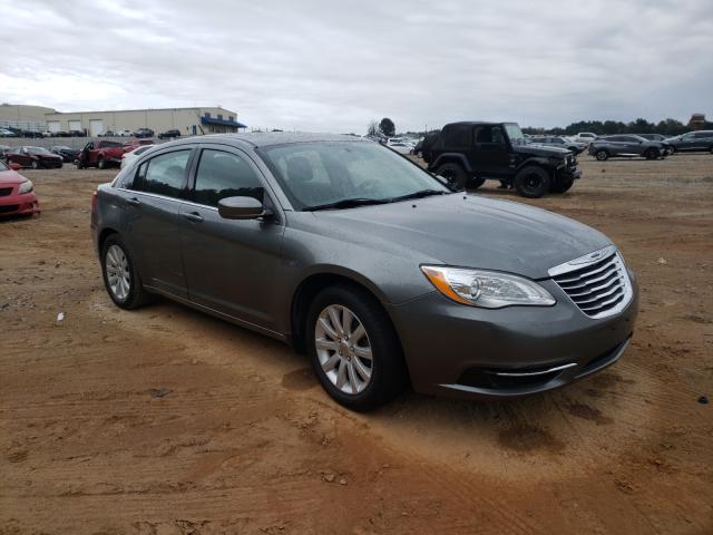 CHRYSLER 200 TOURIN 2013 1c3ccbbb6dn550363