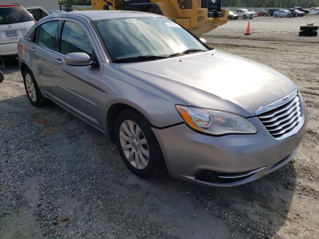 CHRYSLER 200 TOURIN 2013 1c3ccbbb6dn558012