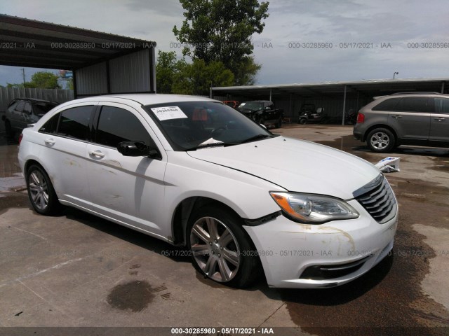 CHRYSLER 200 2013 1c3ccbbb6dn674780