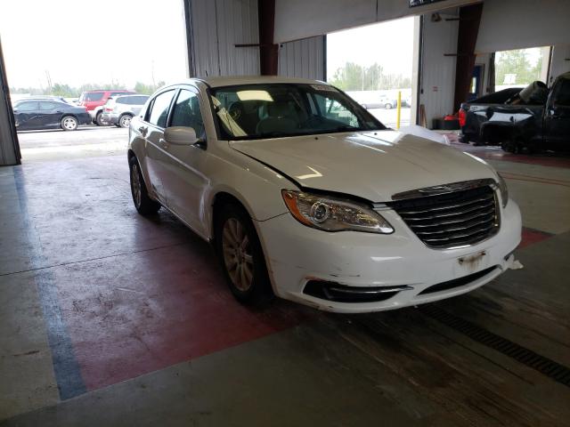 CHRYSLER 200 TOURIN 2013 1c3ccbbb6dn766360